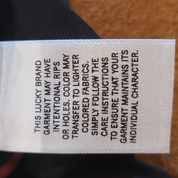 Lucky Brand black top NWOT - Picture 9 of 9